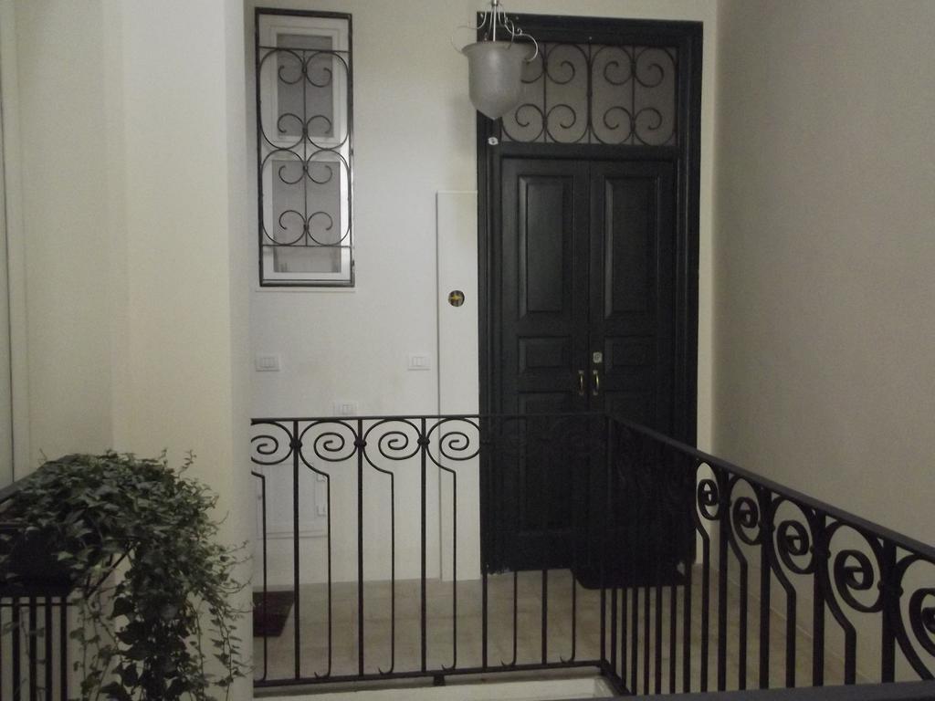 A Due Passi Dal Centro - Bari Policlinico Apartment Phòng bức ảnh