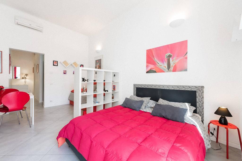 A Due Passi Dal Centro - Bari Policlinico Apartment Phòng bức ảnh